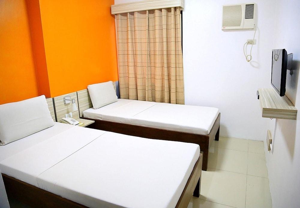 Travelbee Fuente Inn Cebu Exteriör bild